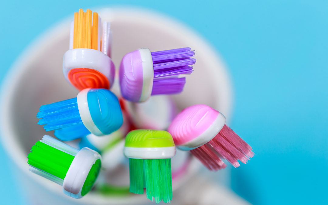 Ask Your Belton, Copperas Cove, Manor, Taylor TX Dentist: How to Choose the Best Toothbrush